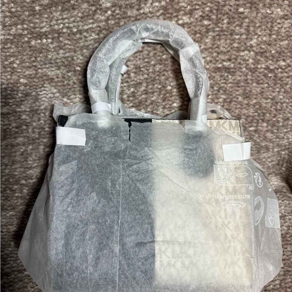 Michael Kors Two-Tone Black and Cream Satchel - Picture 3 of 5